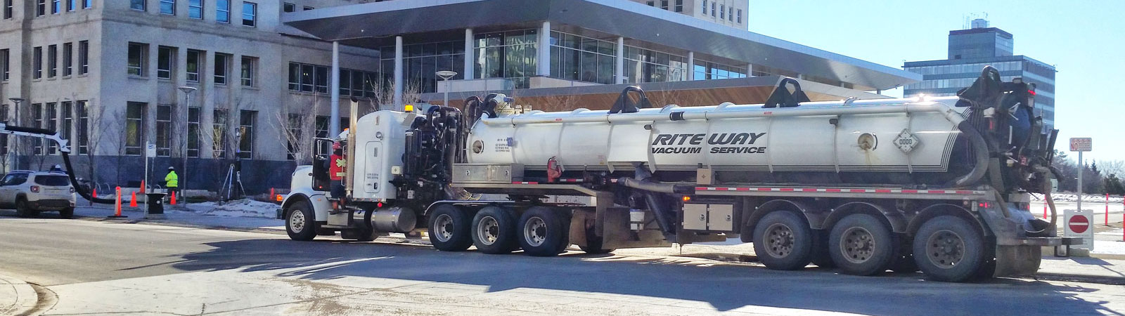 Edmonton air vacuum truck downtown